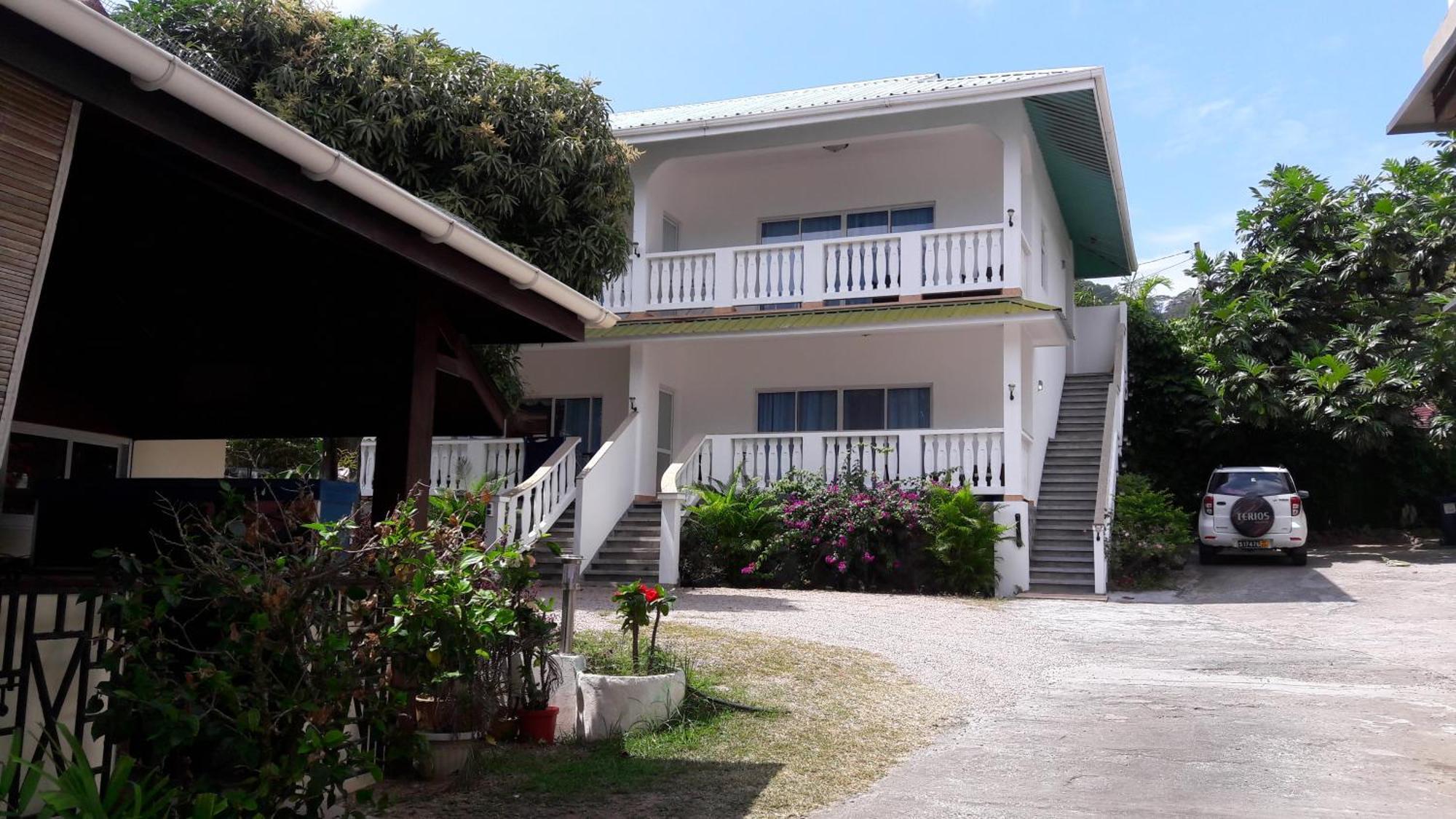 Divers Lodge Guest House Бо Валон Стая снимка