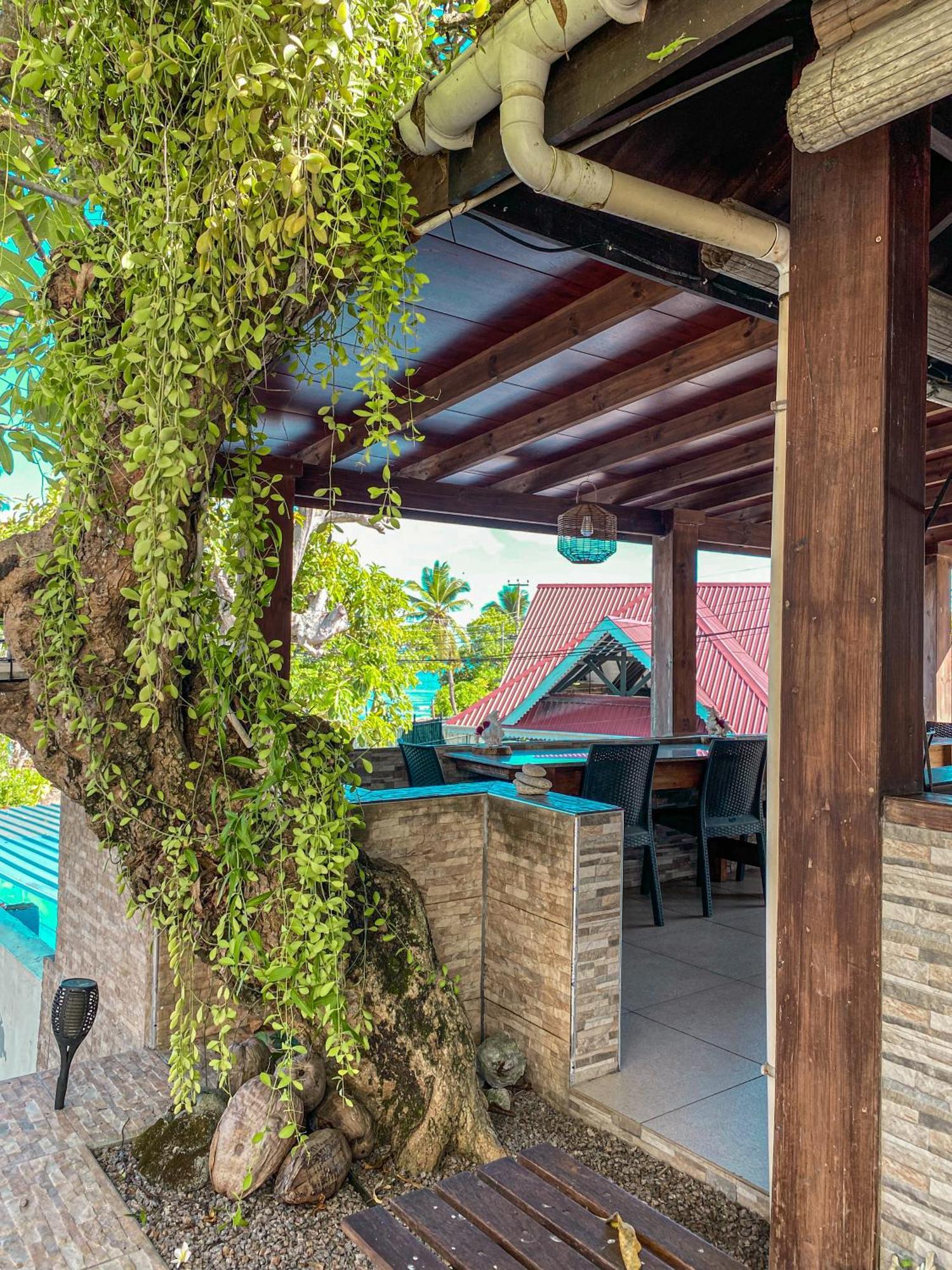 Divers Lodge Guest House Бо Валон Екстериор снимка