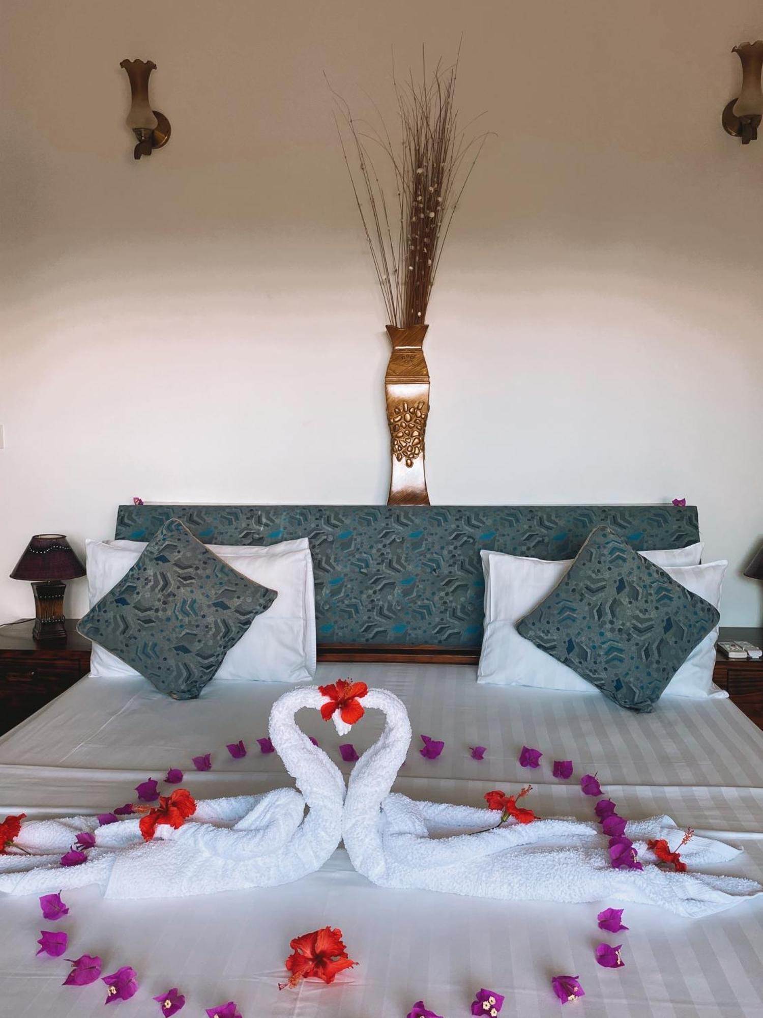 Divers Lodge Guest House Бо Валон Екстериор снимка
